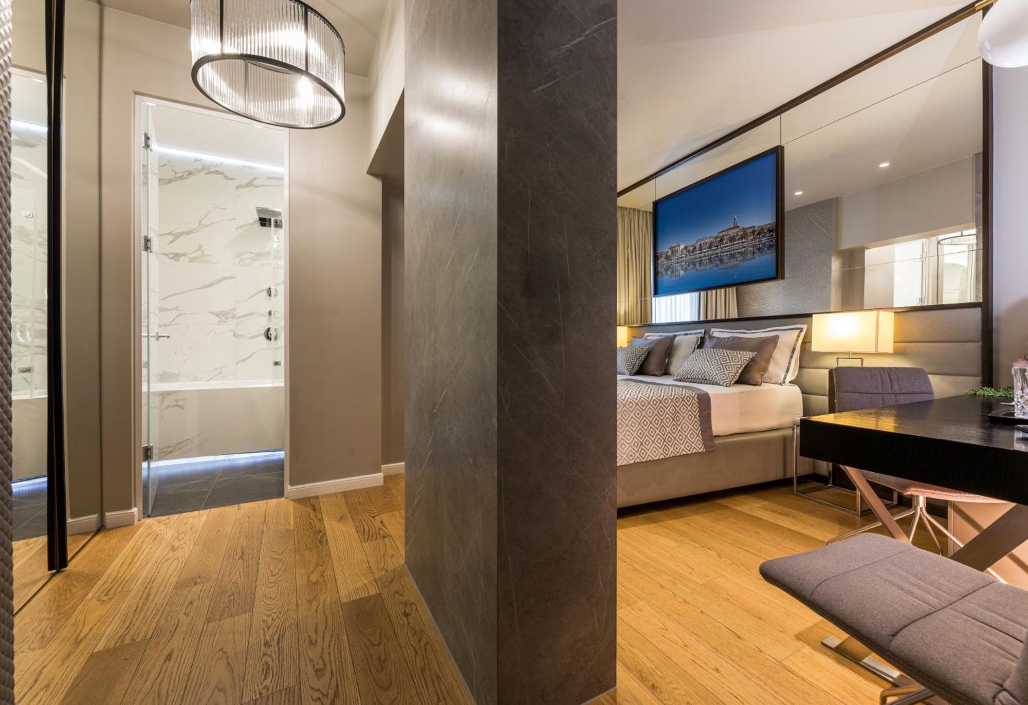 Fortuna Luxury Rooms 1 Split Buitenkant foto